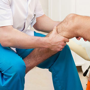 Разрыв или растяжение связок коленного сустава